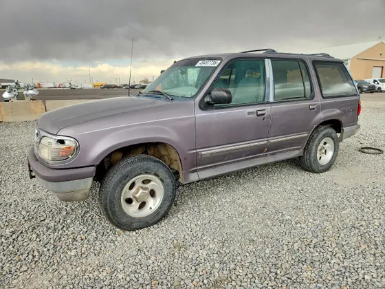1997 Ford Explorer XL