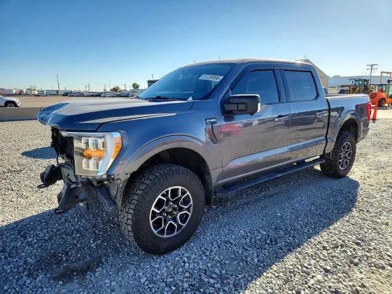2021 Ford F-150 XLT