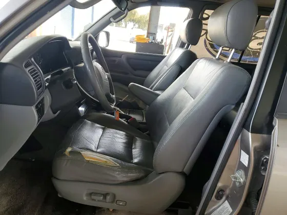 2002 Toyota Land Cruiser