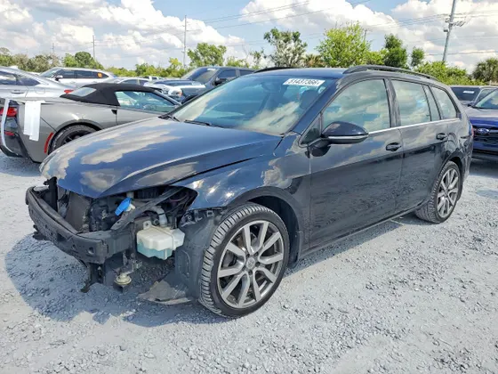 2015 Volkswagen Golf SportWagen TDI S