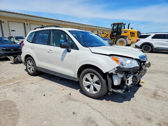 2015 Subaru Forester 2.5i