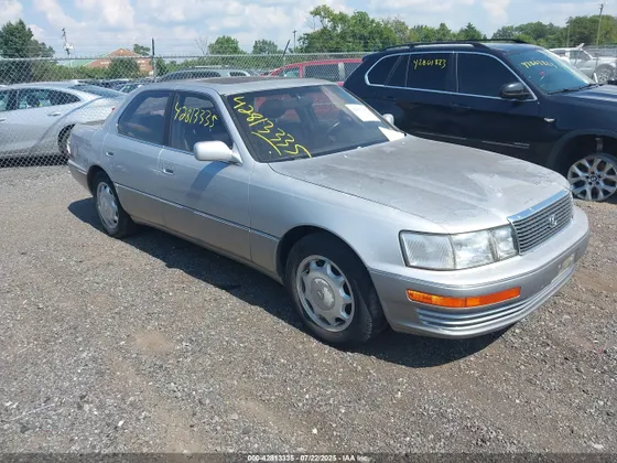 1993 Lexus LS 400
