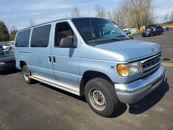 1998 Ford Club Wagon XL