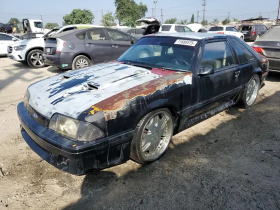 1990 Ford Mustang GT