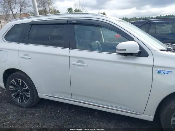 2018 Mitsubishi Outlander PHEV SEL