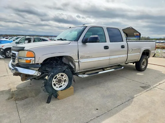 2005 GMC Sierra 2500HD SLT