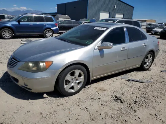2006 Acura RL