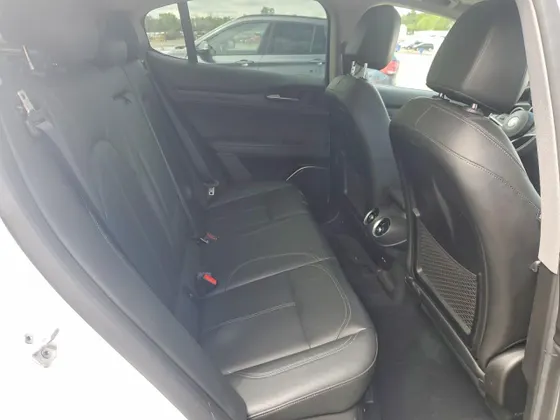 2019 Alfa Romeo Stelvio