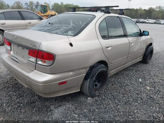 2000 INFINITI G20 Luxury