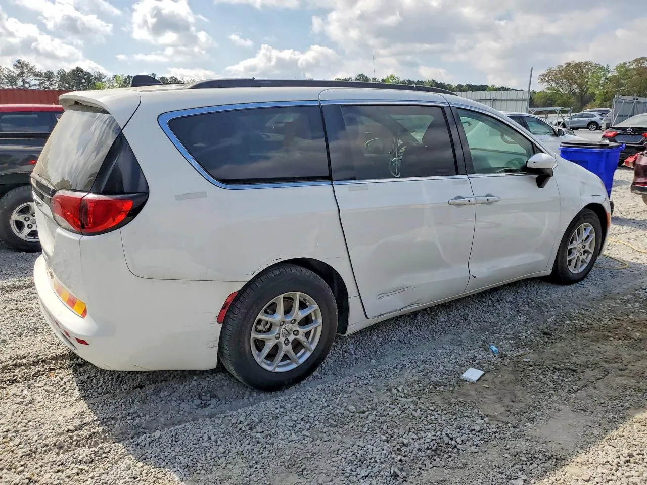 2021 Chrysler Voyager LXI