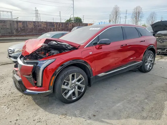 2025 Cadillac OPTIQ Luxury