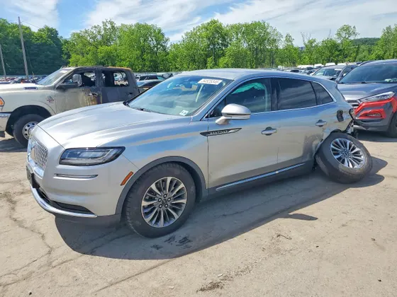 2021 Lincoln Nautilus Standard