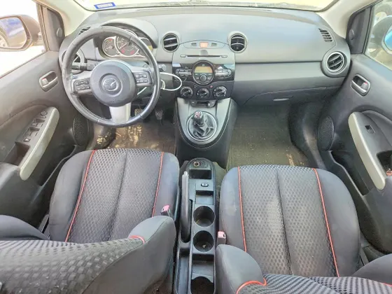 2011 Mazda Mazda2 Touring