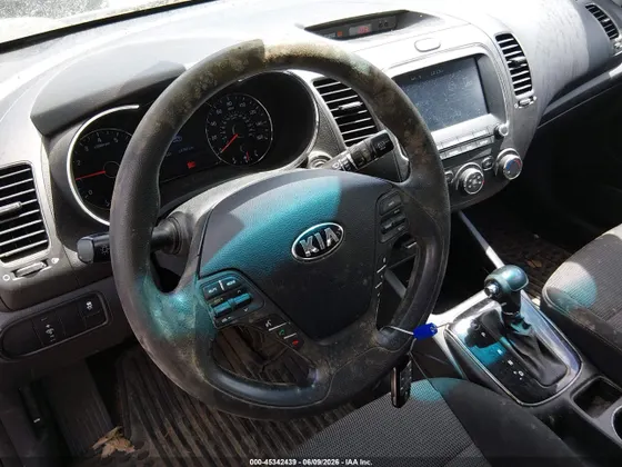 2017 Kia Forte5 LX