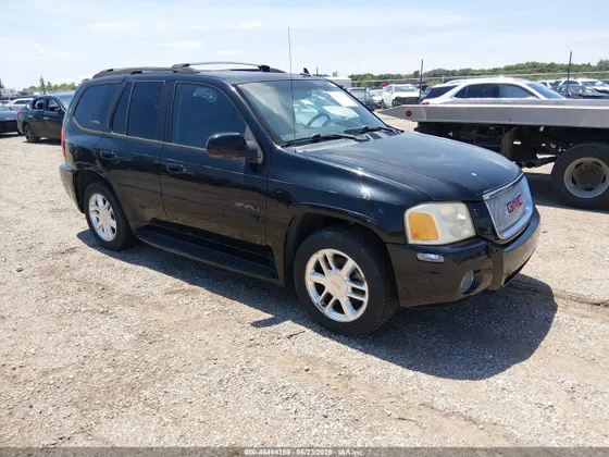 2006 GMC Envoy Denali