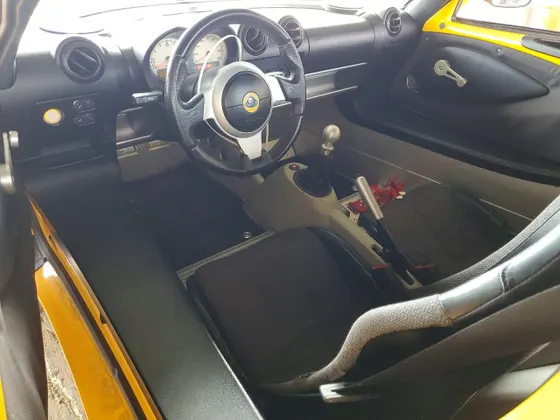 2005 Lotus Elise