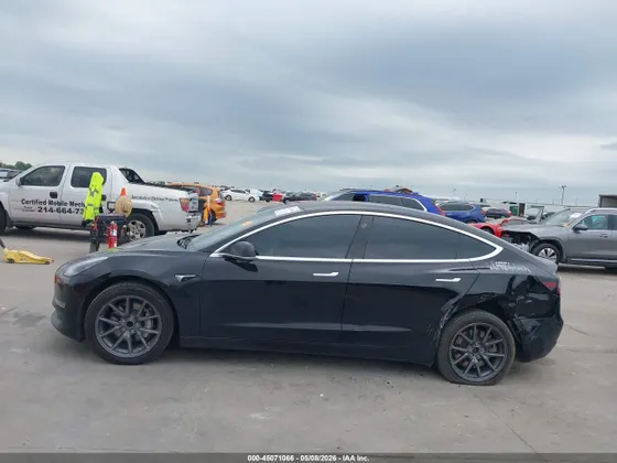 2019 Tesla Model 3 Mid Range