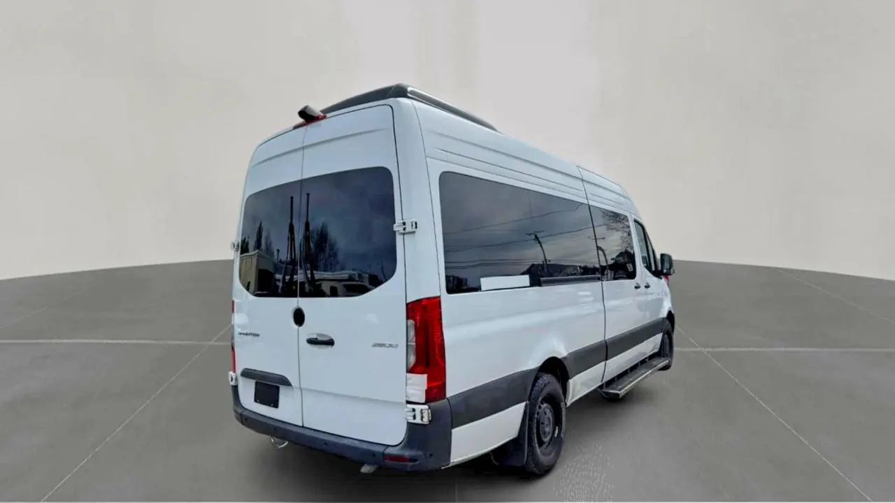 2024 Mercedes-Benz Sprinter Passenger Van SPRINTER
