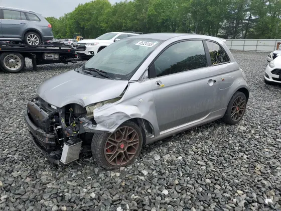 2018 FIAT 500 Abarth