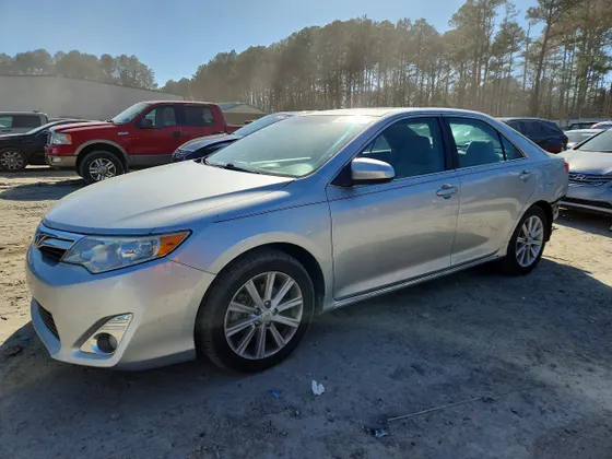 2012 Toyota Camry XLE