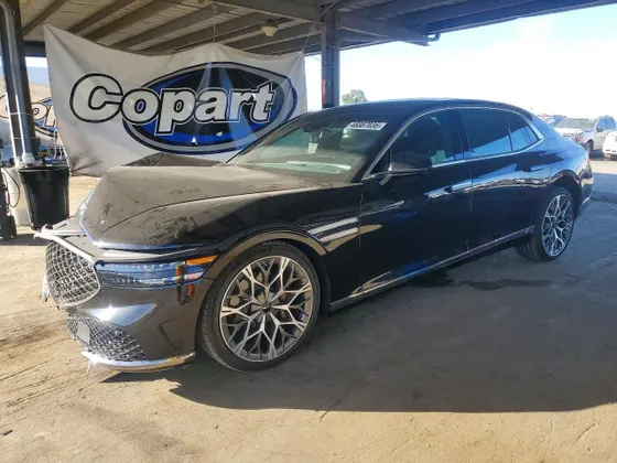 2024 Genesis G90 e-SC
