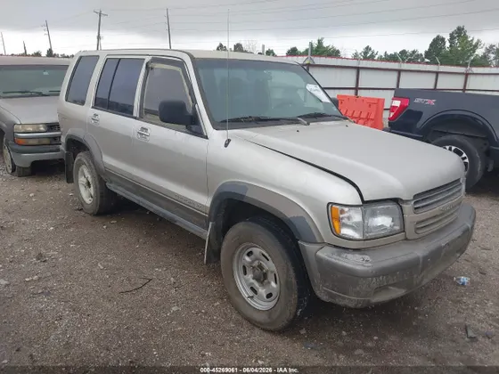 2000 Isuzu Trooper S