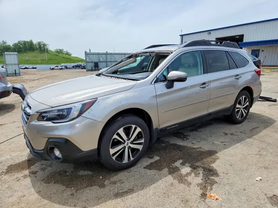2018 Subaru Outback Limited