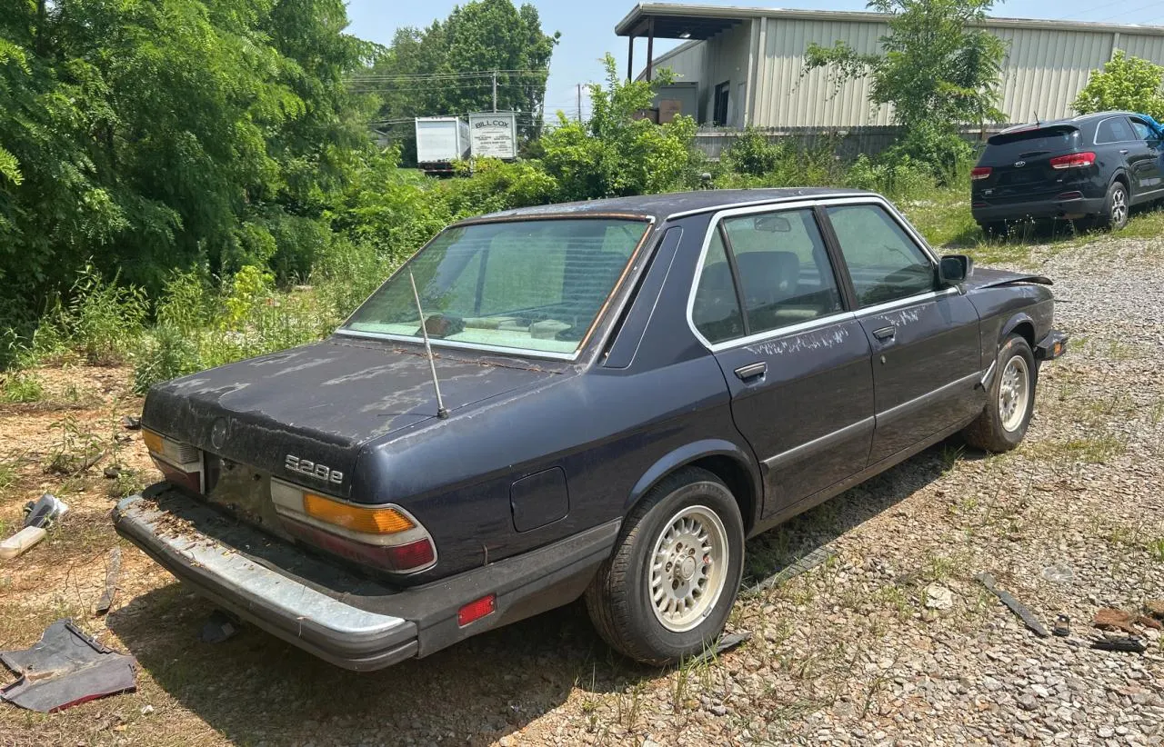 1987 BMW 528 - 533 - 633 - 733 528E