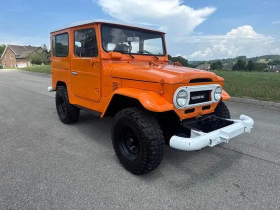1977 Toyota Land Cruiser FJ-40