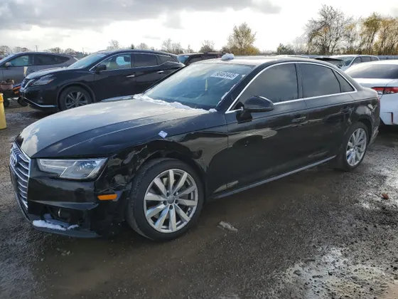 2018 Audi A4 Sedan Komfort