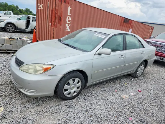 2002 Toyota Camry LE