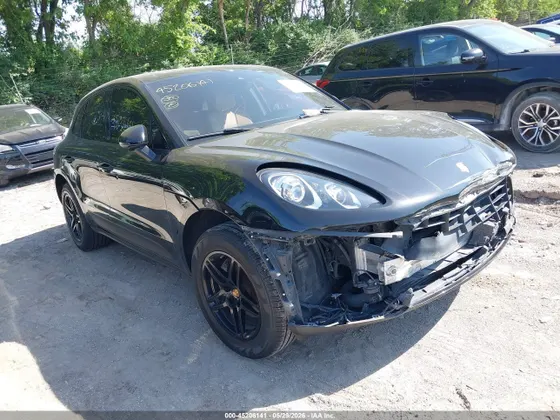 2018 Porsche Macan SPORT EDITION