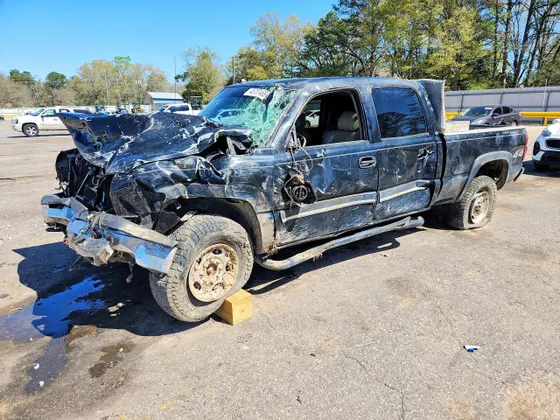 2004 Chevrolet Silverado 2500 Crew Cab LT