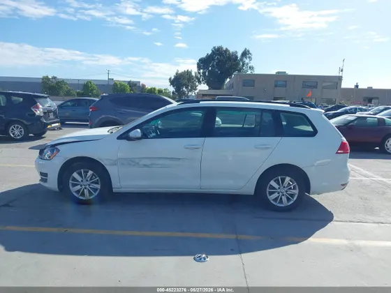 2015 Volkswagen Golf SportWagen TSI S