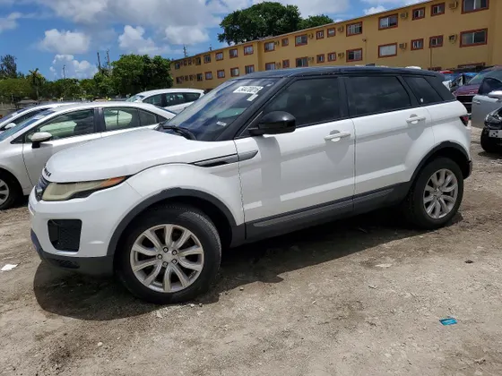 2018 Land Rover Range Rover Evoque SE