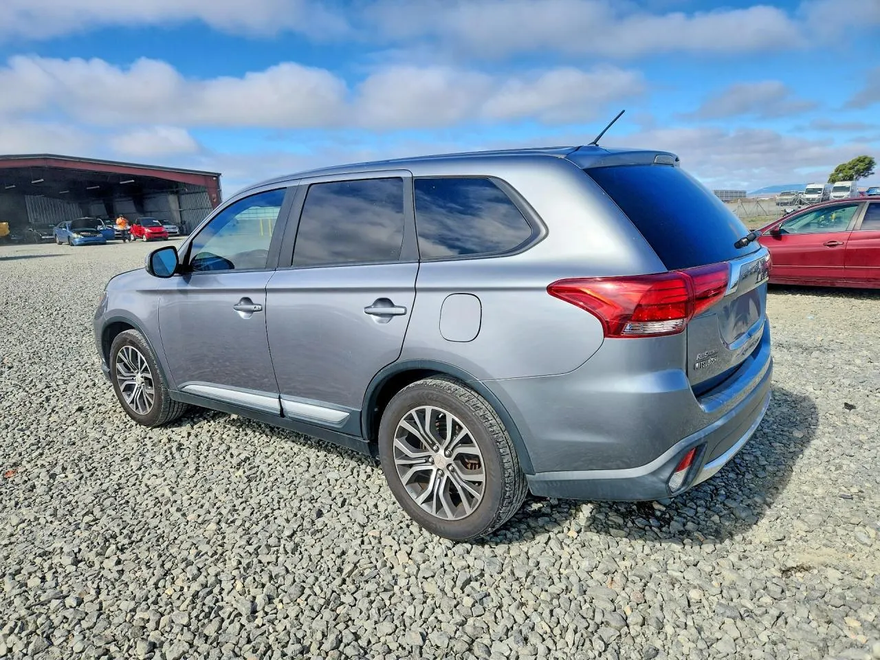 2016 Mitsubishi Outlander SE