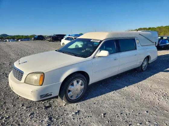 2004 Cadillac Deville Professional Funeral Coach