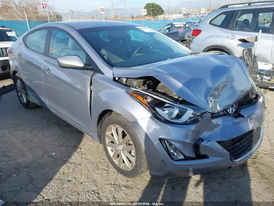 2015 Hyundai Elantra SE