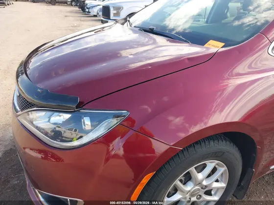 2020 Chrysler Pacifica Touring L