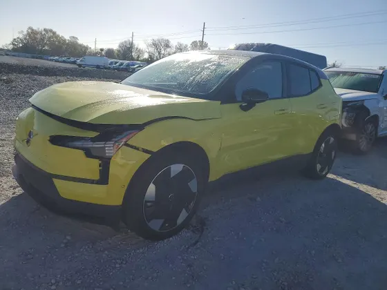 2025 Volvo EX30 Ultra