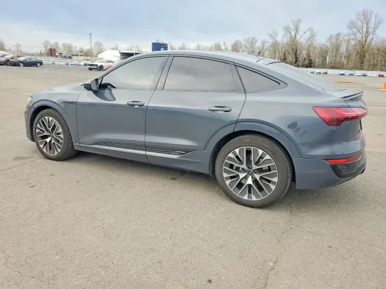 2024 Audi Q8 e-tron Sportback S line Premium Plus
