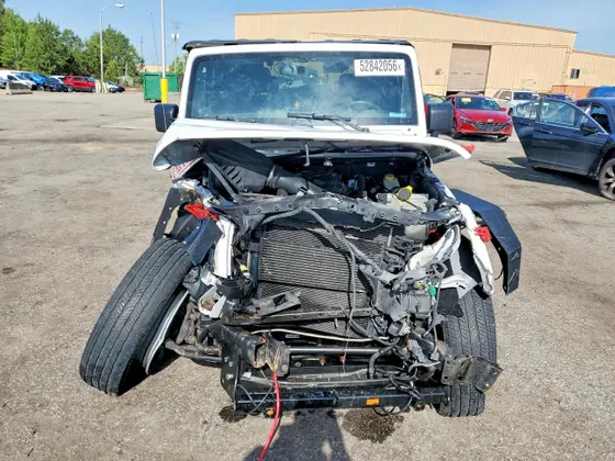 2013 Jeep Wrangler Sport
