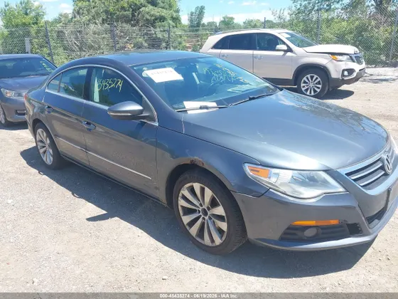 2010 Volkswagen CC Sport