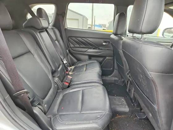 2022 Mitsubishi Outlander PHEV SEL