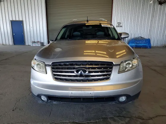 2005 INFINITI FX45