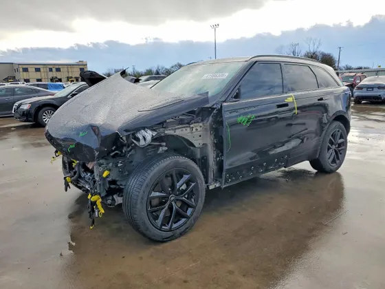 2024 Land Rover Range Rover Velar Dynamic SE
