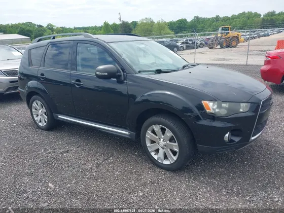 2011 Mitsubishi Outlander SE