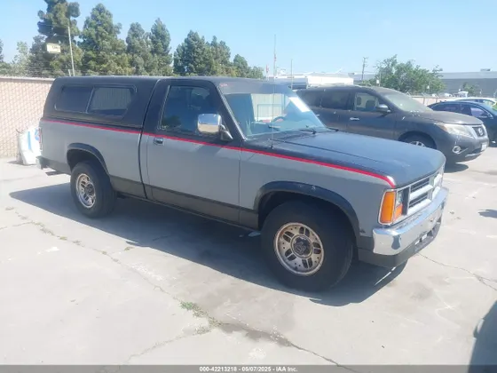 1988 Dodge Dakota