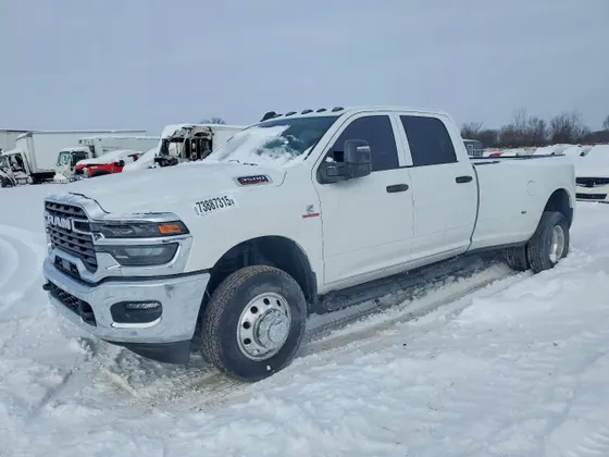 2025 Ram 3500 Tradesman