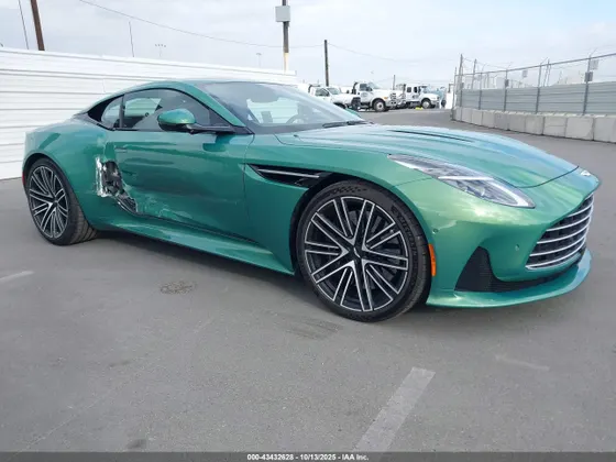 2024 Aston Martin DB12